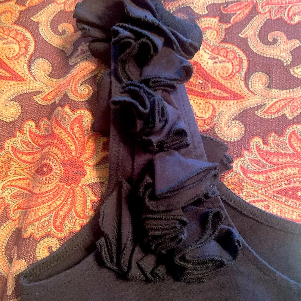 Bamboo Traders Ruffled Tank - Picture 5 of 8